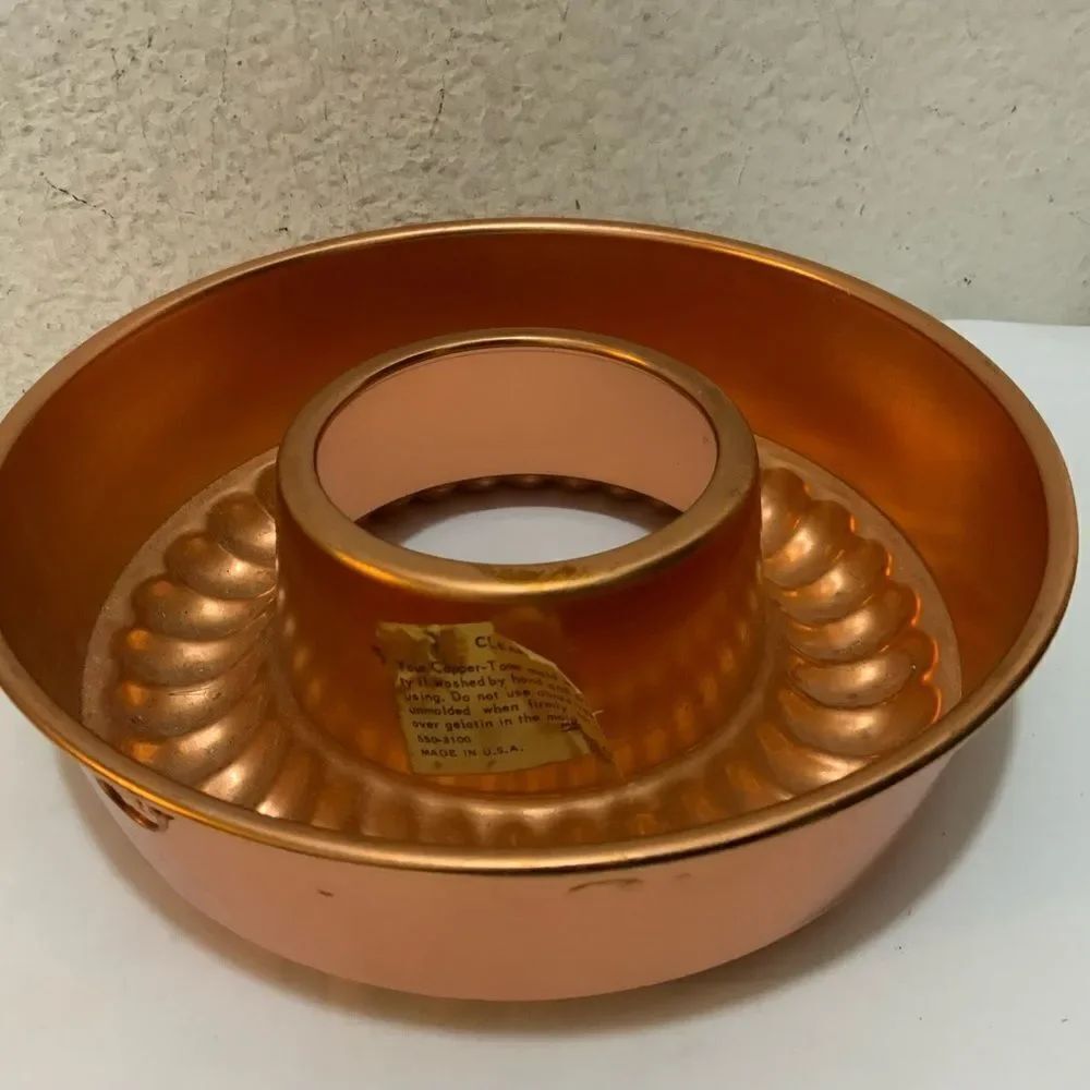 Vintage Mirro Copper Tone Jello Mold Bundt Cake Pan Tin Circle 6 Cup
